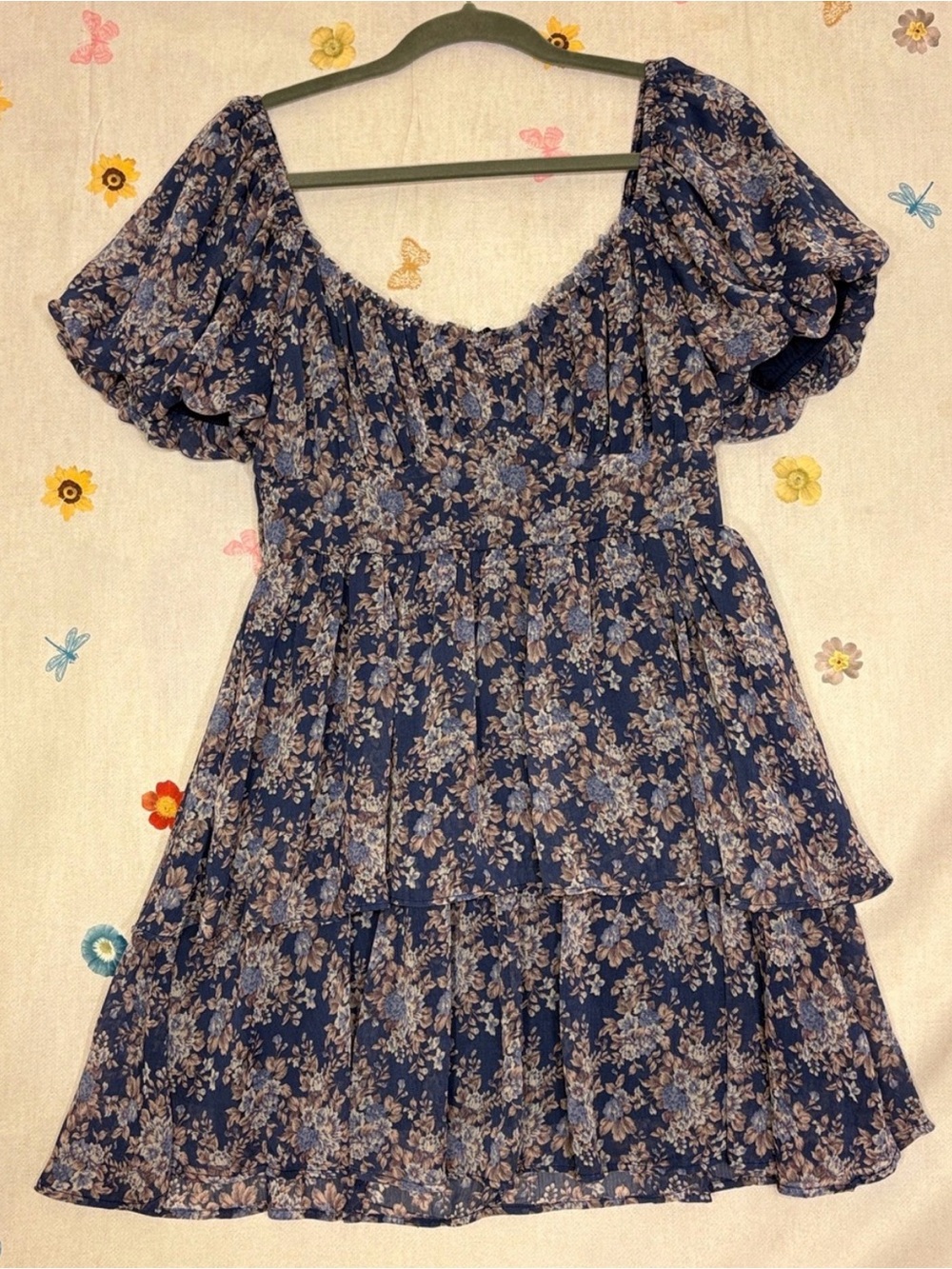 Francesca's Collections - Navy Floral Tiered Mini Dress with Puff Sleeves - Picture 3 of 12